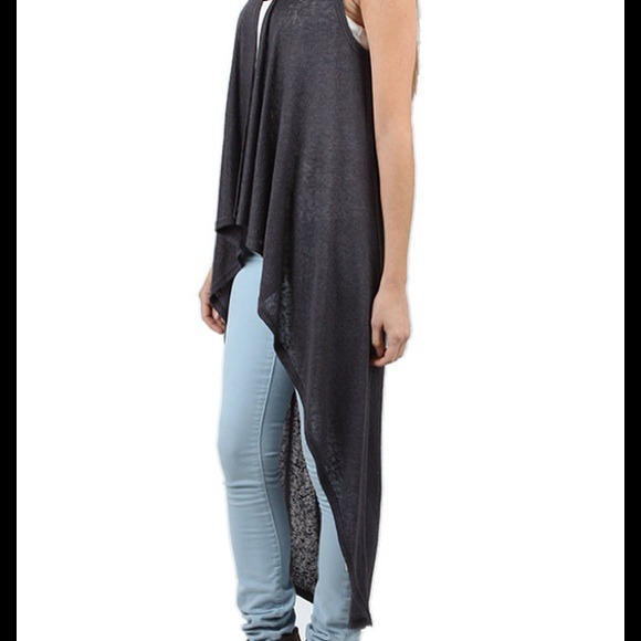 SOLD LOCALLY  ! Oversized Grey Long Vest - Picture 3 of 3