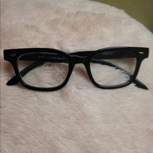 Reading glasses