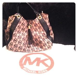 Michael Kors Monogram Bag
