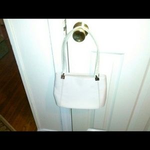 White purse (REDUCED)!!!!!!!!!