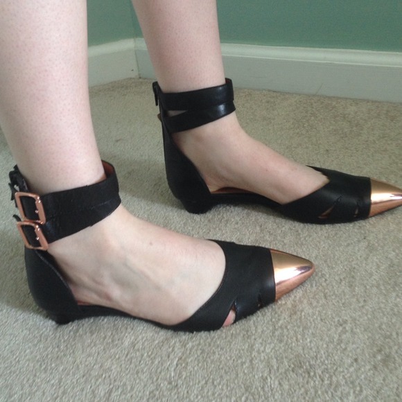 JEFFREY CAMPBELL Niko-Cap black rose gold