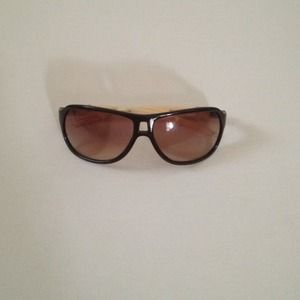 D&G aviator glasses