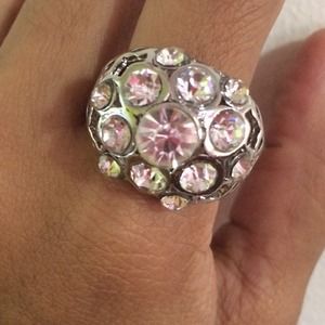 Gorgeous Clear Rhinestone Ring