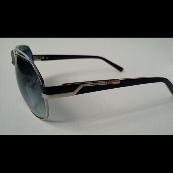 MARC JACOBS NWT Sunglasses main image 4