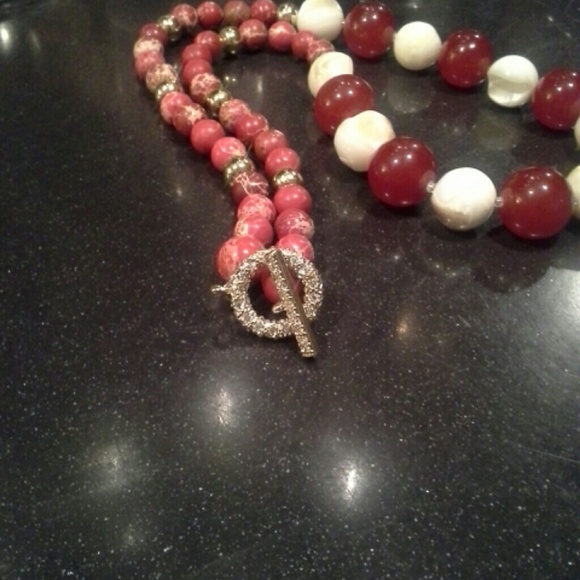 Jewelry - Picture 2 of 4