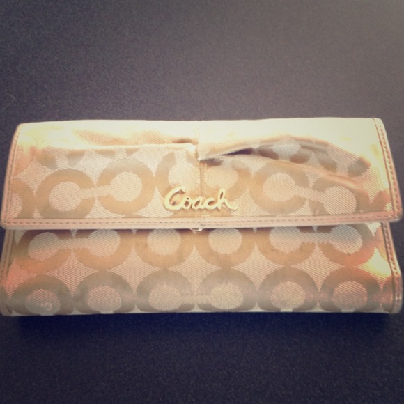 Coach wallet