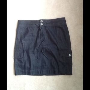 Loft Denim skirt with side pocket.