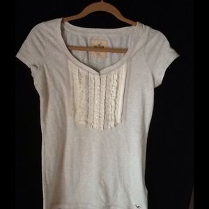 Holister T with ruffle detail