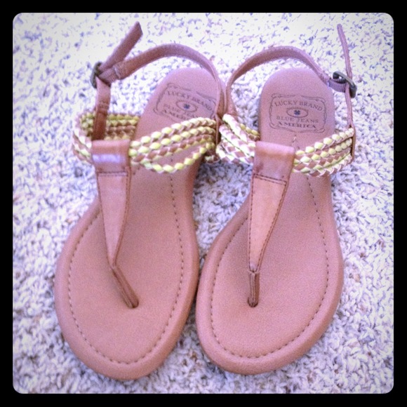Lucky Brand Sandals