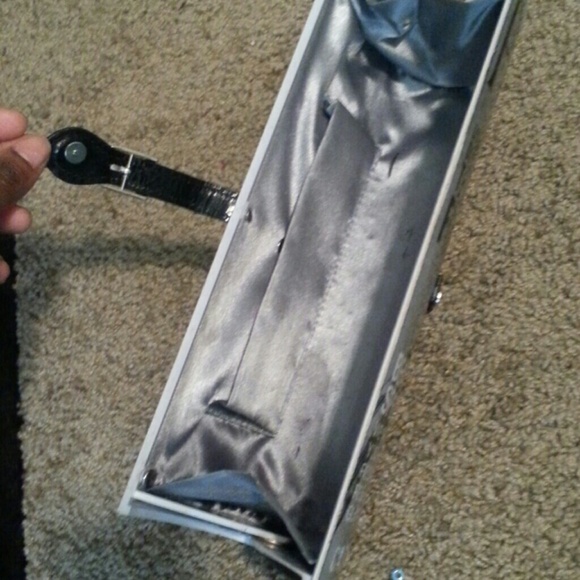 Spring cleaning - Picture 2 of 3