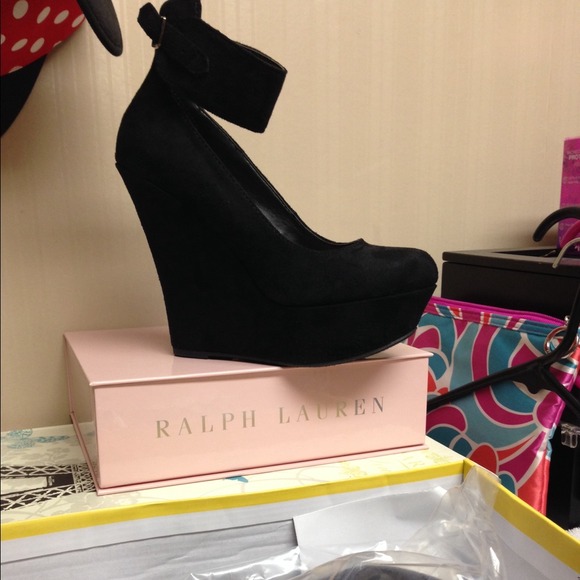 Bundled items.  Black wedges and brown sandals