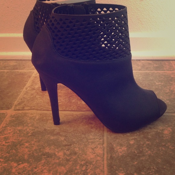 Black just fab high heel boots