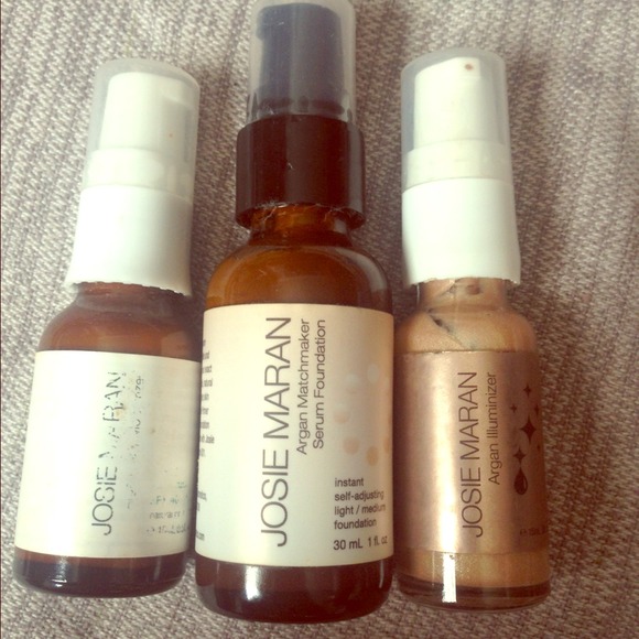Josie Maran completion perfecting trio