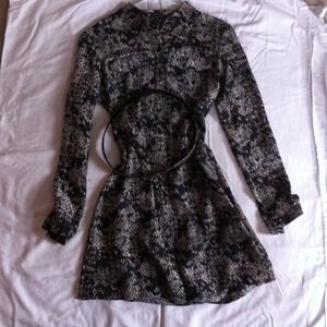 Theory 100% silk button front belted dress