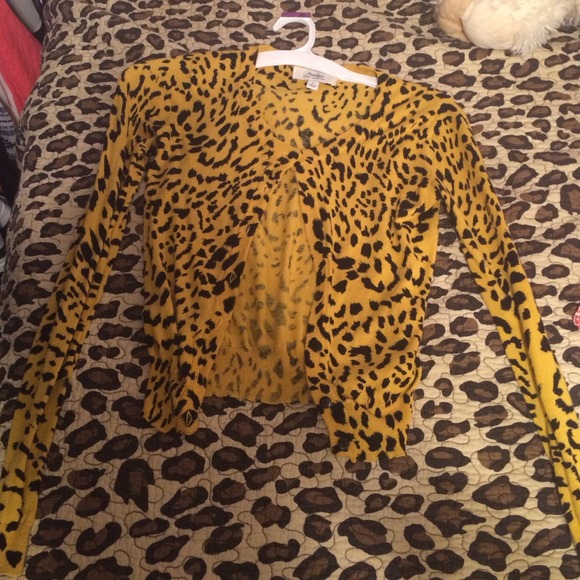 Cheetah sweater - Picture 1 of 1