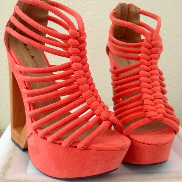 ❌SOLD❌ - Picture 2 of 4