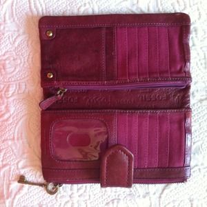 Fossil wallet