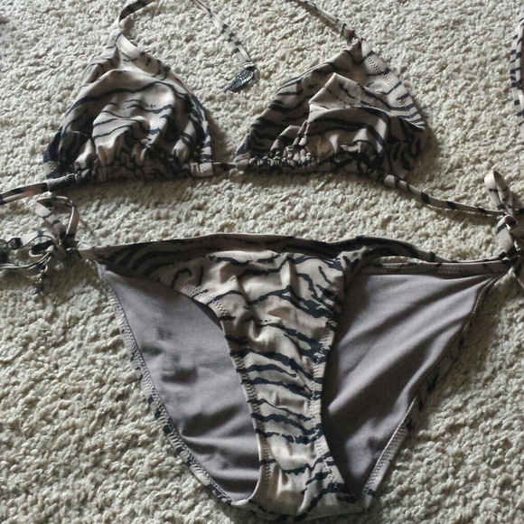 H&M bathing suit tiger striped