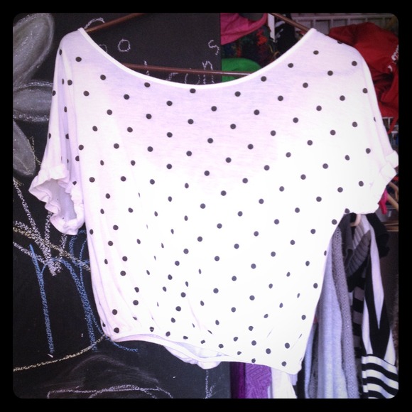 White polka dot crop top!