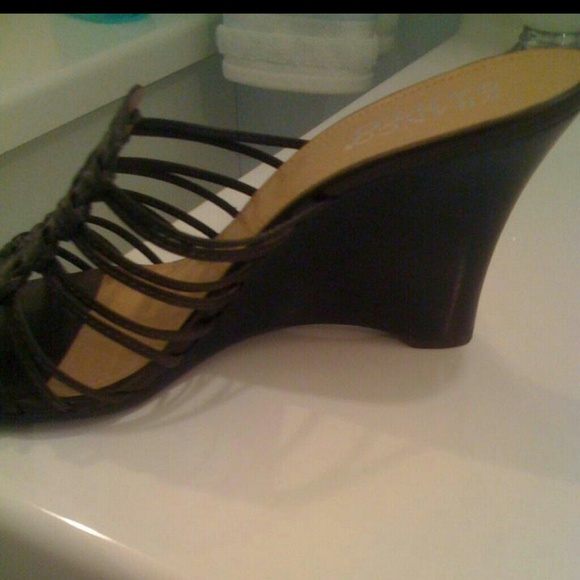 Franco Sarto Wedges - Picture 2 of 2