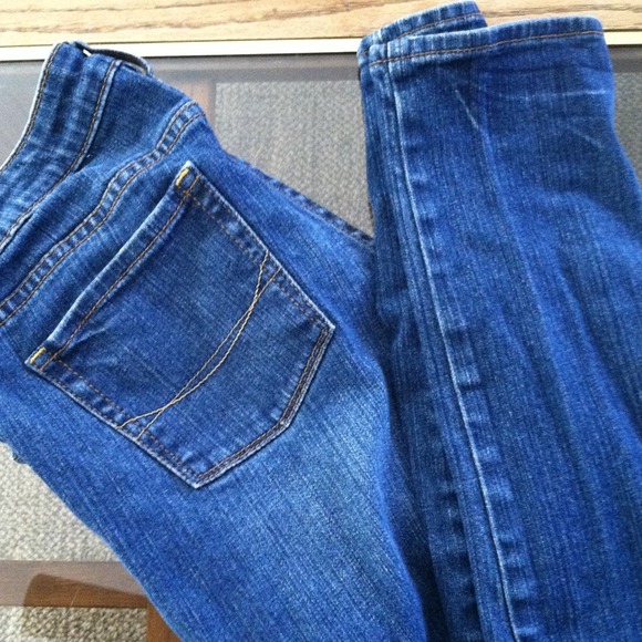 Bullhead Hermosa Skinnies (Size 7L)