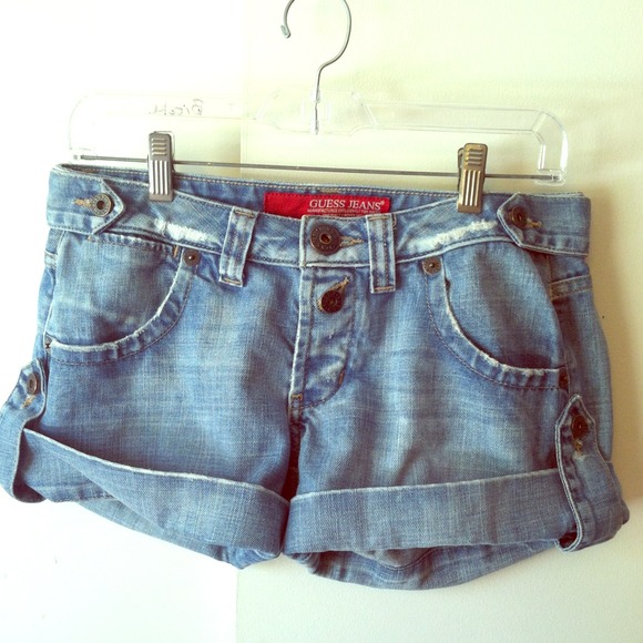 GUESS Denim Loose Fit Shorts