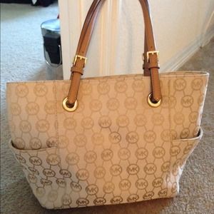 Michael Kors Logo Tote