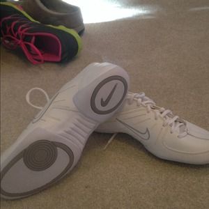 Nike Air cheer shoes