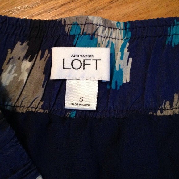 🚫SOLD🚫Loft silk ikat skirt - Picture 3 of 3