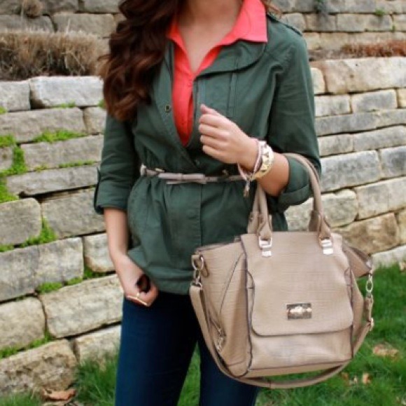 Jackets & Blazers - 🎊SALE🎊 Olive army green anorak jacket