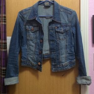 H&M denim jacket size small