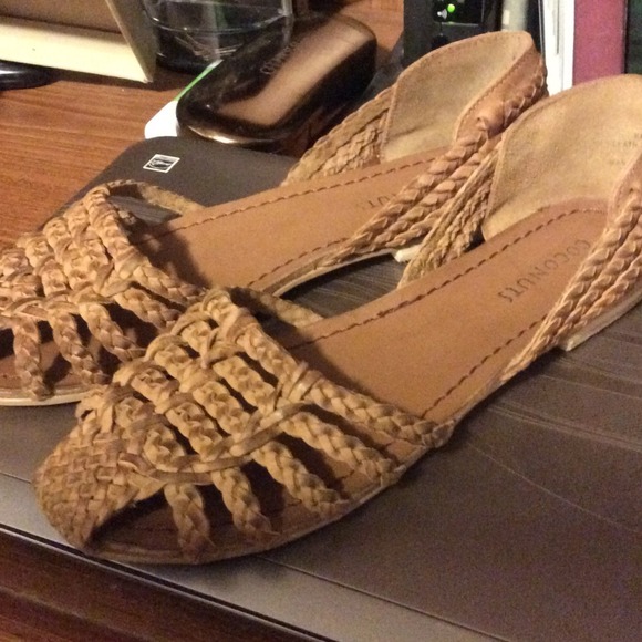 SOLD-- Summer sandals