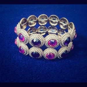 ❌SOLD❌ NWOT Gold Bangle