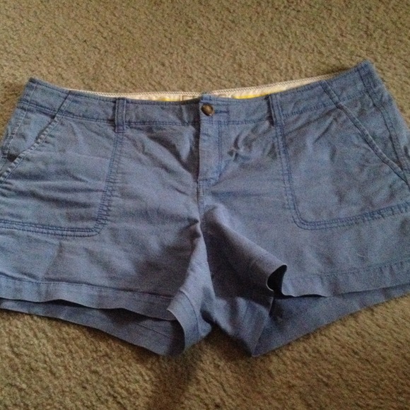 🚩SOLD🚩Blue shorts.