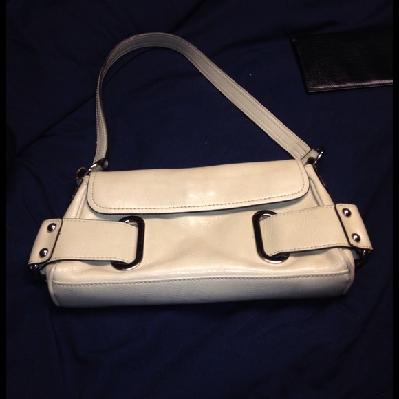 Wilson's leather shoulder bag