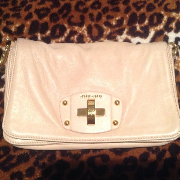 miu miu crossbody bag