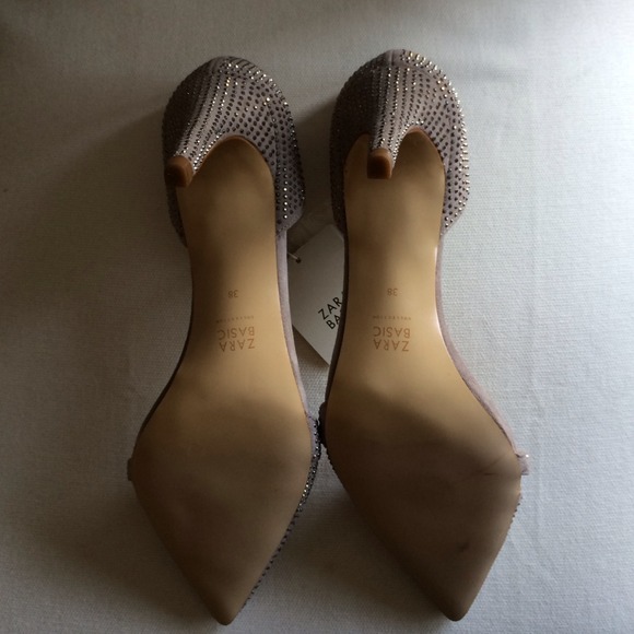 Brand New Zara Pump Size: 38 - Picture 4 of 4
