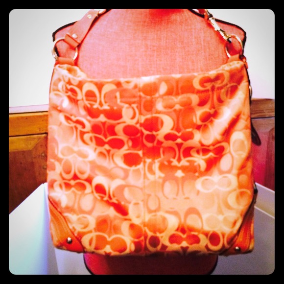 PINK COACH PURSE
