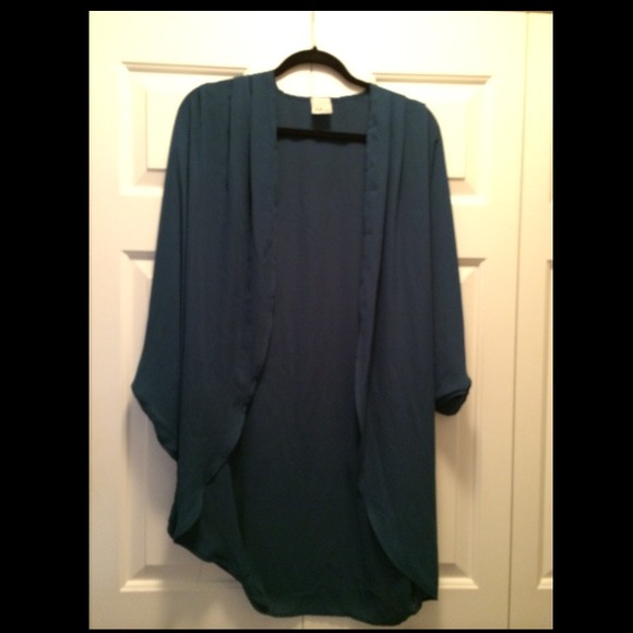 Lightweight Shrug