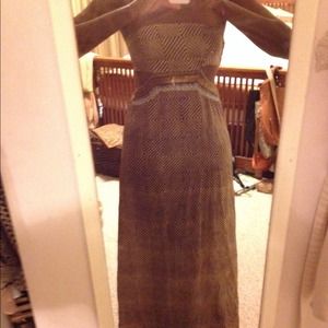 ON HOLD @mwylllys Hand-beaded ethnic print dress