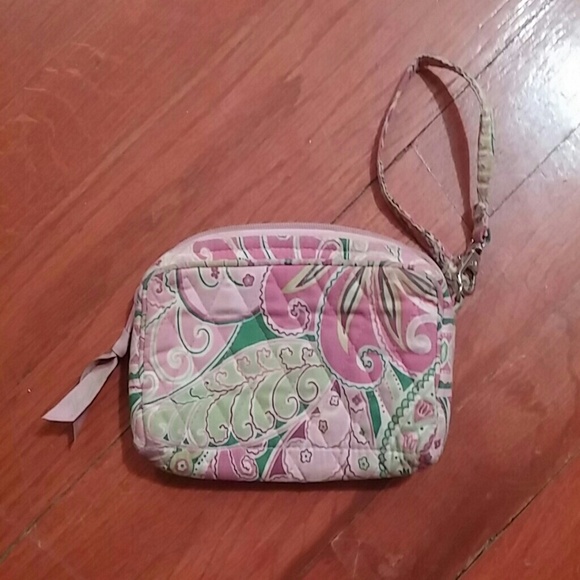 Vera Bradley clutch - Picture 1 of 3