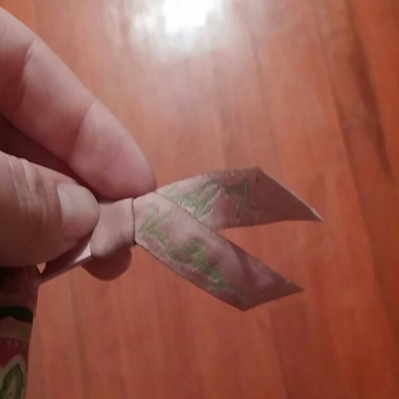 Vera Bradley clutch - Picture 3 of 3