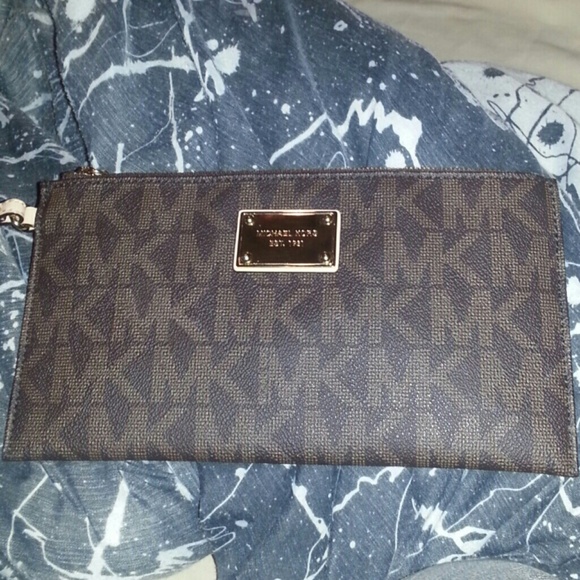 Clutch brand new