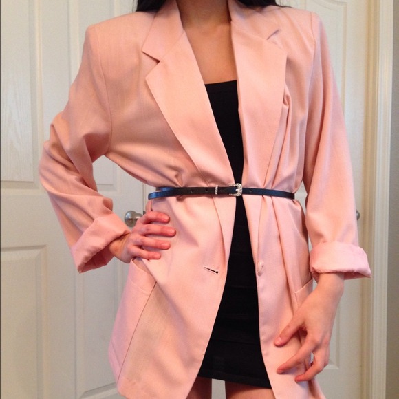 ❌SOLD❌Vintage Oversized Pink Blazer