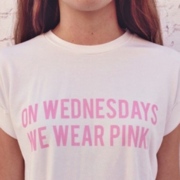 Brandy Melville Tops - BNWT CARLEIGH WEDNESDAY GRAPHIC TEE