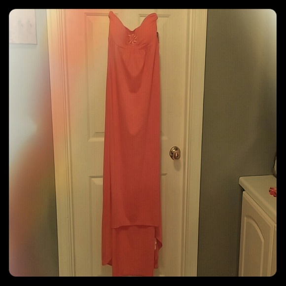 Strapless coral hi-low dress - Picture 1 of 3