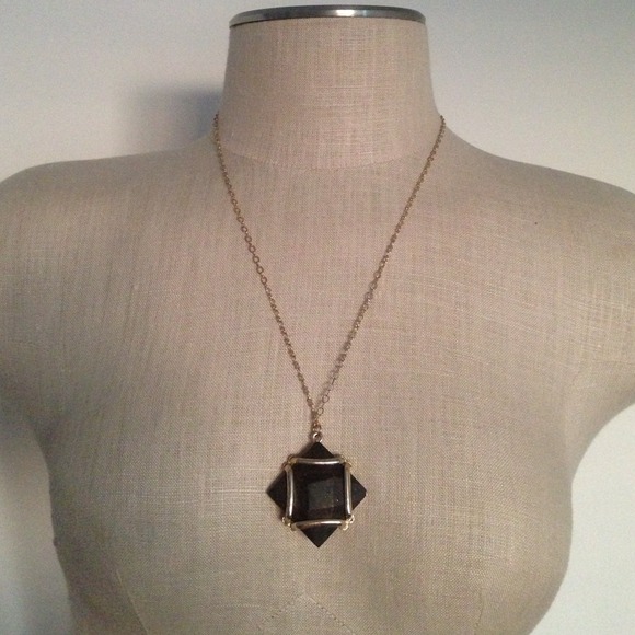 MNG by Mango necklace - Picture 1 of 3