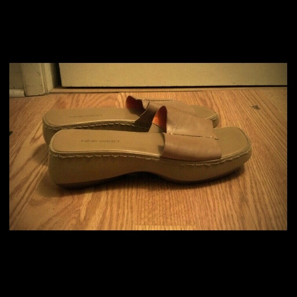 Nine West nude slides