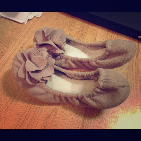 Rose-colored Ballet Flats