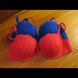 2 Aerie "Mia" Convertible Bras